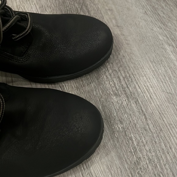 Cute n’ comfy wedge booties by Sophie 17 - Picture 6 of 9